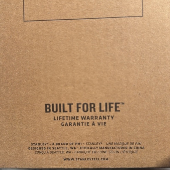 THE QUENCHER H2.0 FLOWSTATE™ TUMBLER | 40 OZ
MIST COLOR - Picture 6 of 11